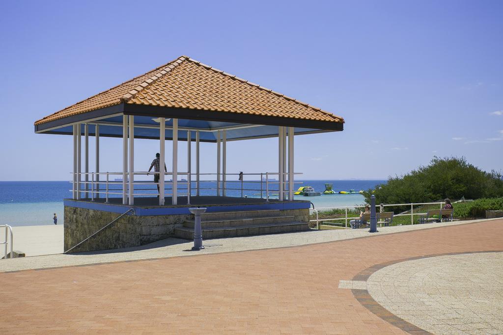 Boardwalk By Rockingham Apartments エクステリア 写真
